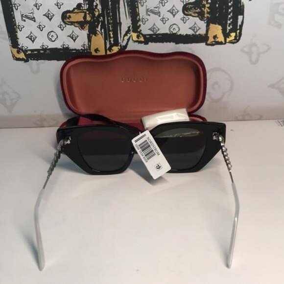 New Authentic Gucci Black Cat-Eye Sunglasses GG0641s 001 - Picture 9 of 11